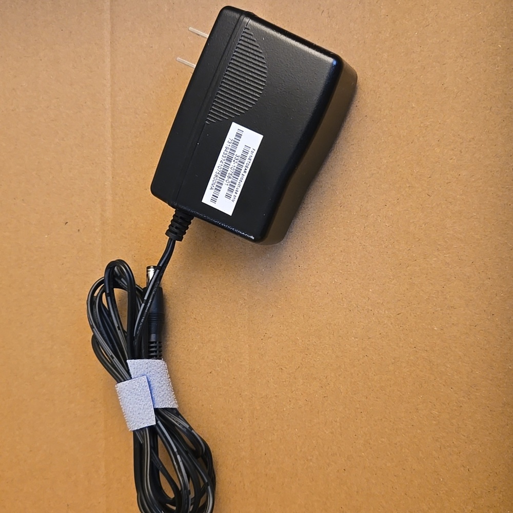 NETGEAR AC1750 Smart WiFi Router - Picture 2 of 14